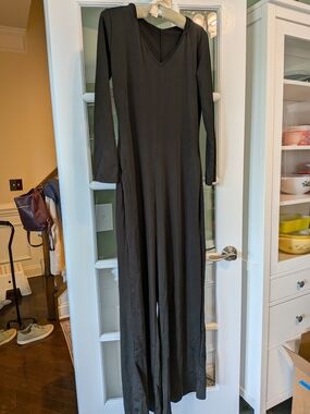 Adorefash Black Long Sleeve V-Neck Maxi Hooded Jumpsuit NWT Size XL